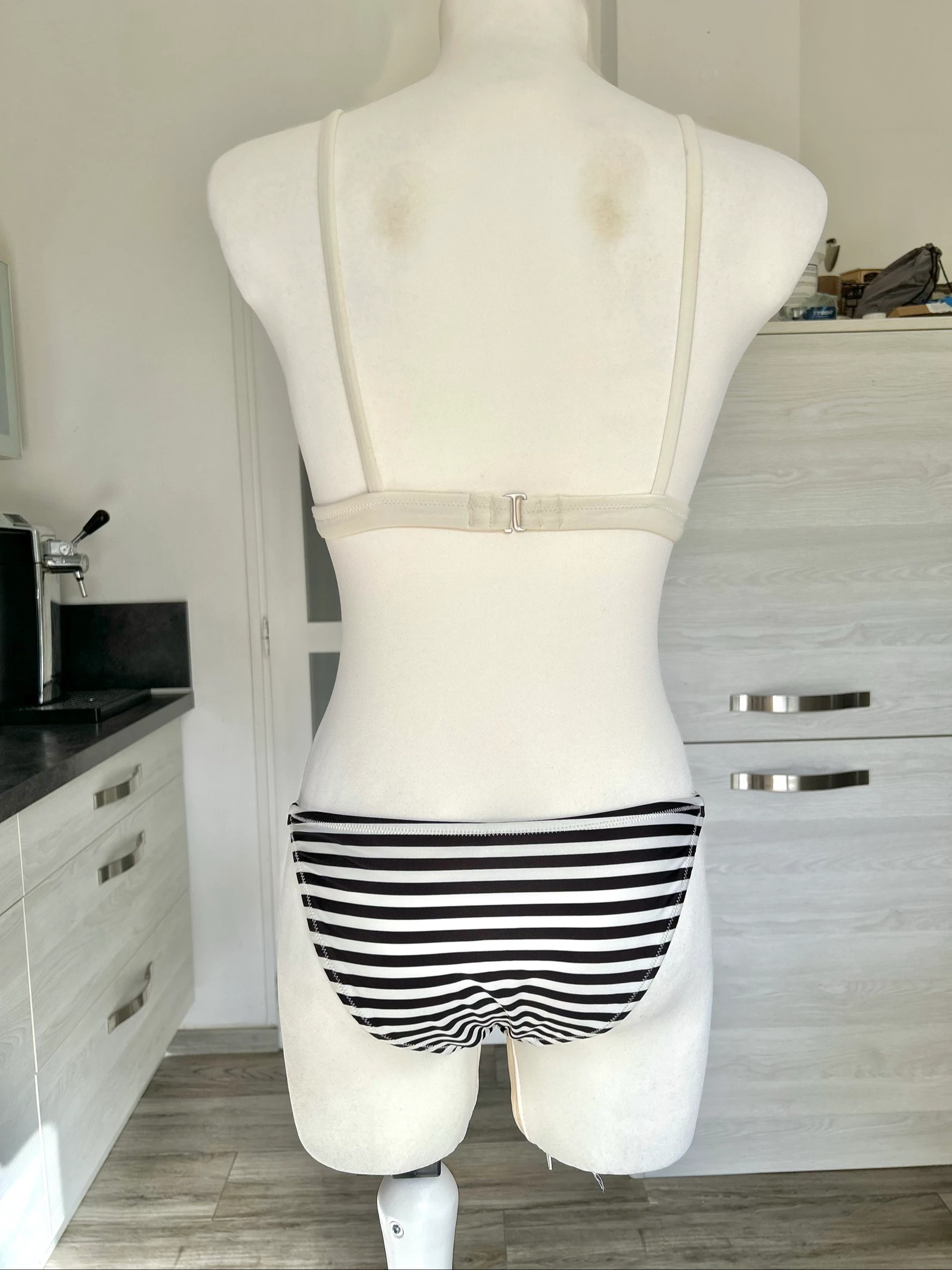 Biquíni listrado preto e branco em poliamida Tamanho M 38 Solid & Striped – photo 4